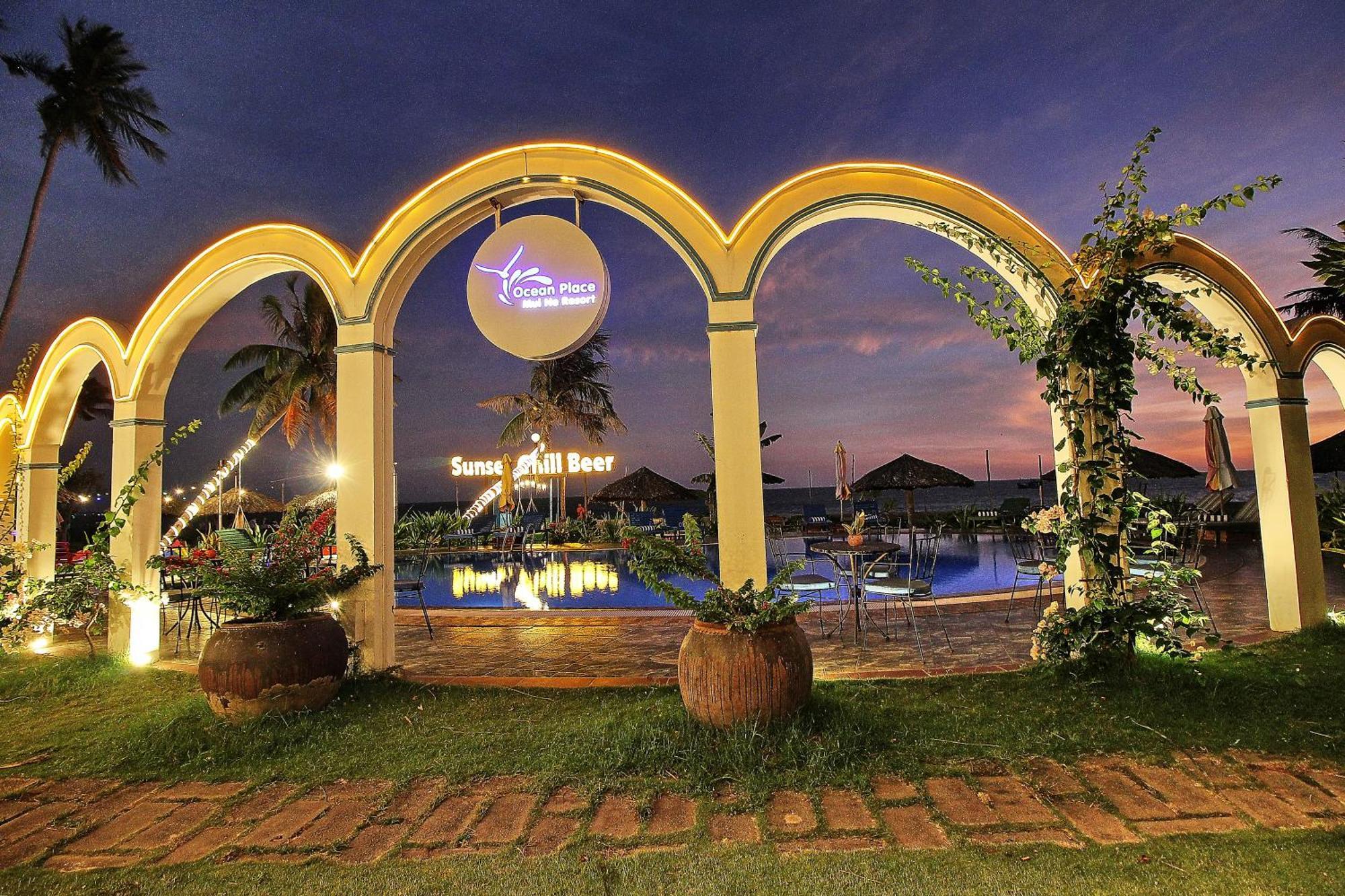 מואי נה Ocean Place Resort מראה חיצוני תמונה